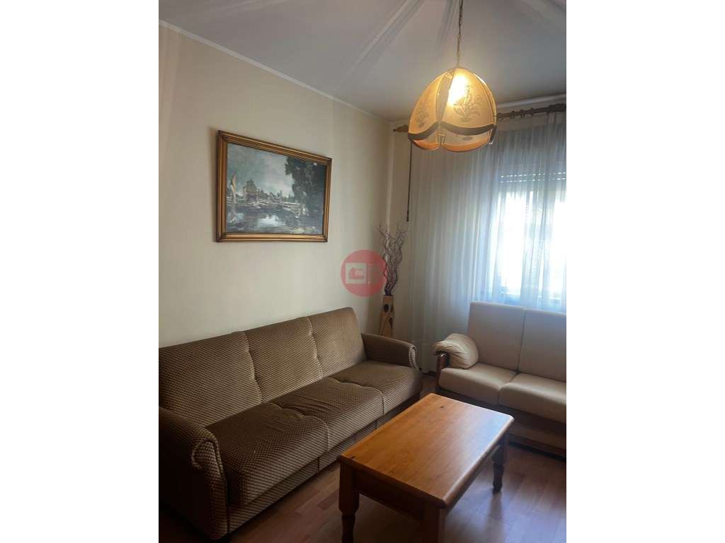 Apartamento T2 (Aver-o-mar) - Grande imagem: 3/17