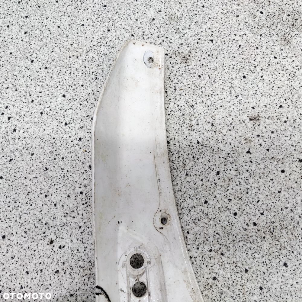 Czacha, czasza, owiewka przód, osłona lampy Suzuki GSX-R 600 750 GSXR 600 750 K6 K7 - 12