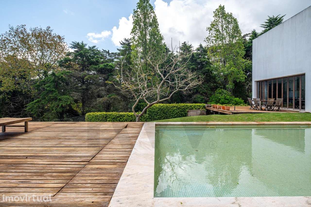 Fantástica Moradia localizada na tranquila zona da Várzea de Sintra. - Grande imagem: 3/60