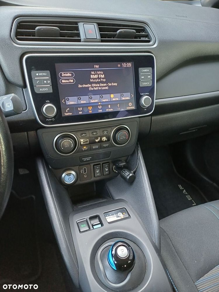 Nissan Leaf 40kWh Acenta - 14