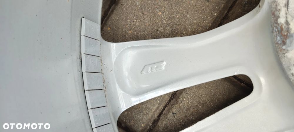 FELGI ALUMNIOWE 5x112 7,5Jx17 CALI ET56 fi 57.1 8P0601025CC AUDI A38P A4B7 A6C6 KOMPLET 4 SZTUKI - 12
