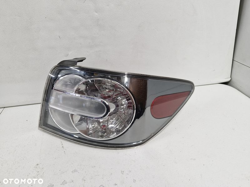 MAZDA CX-7 I 1 LAMPA PRAWY TYŁ TYLNA PRAWA - 2