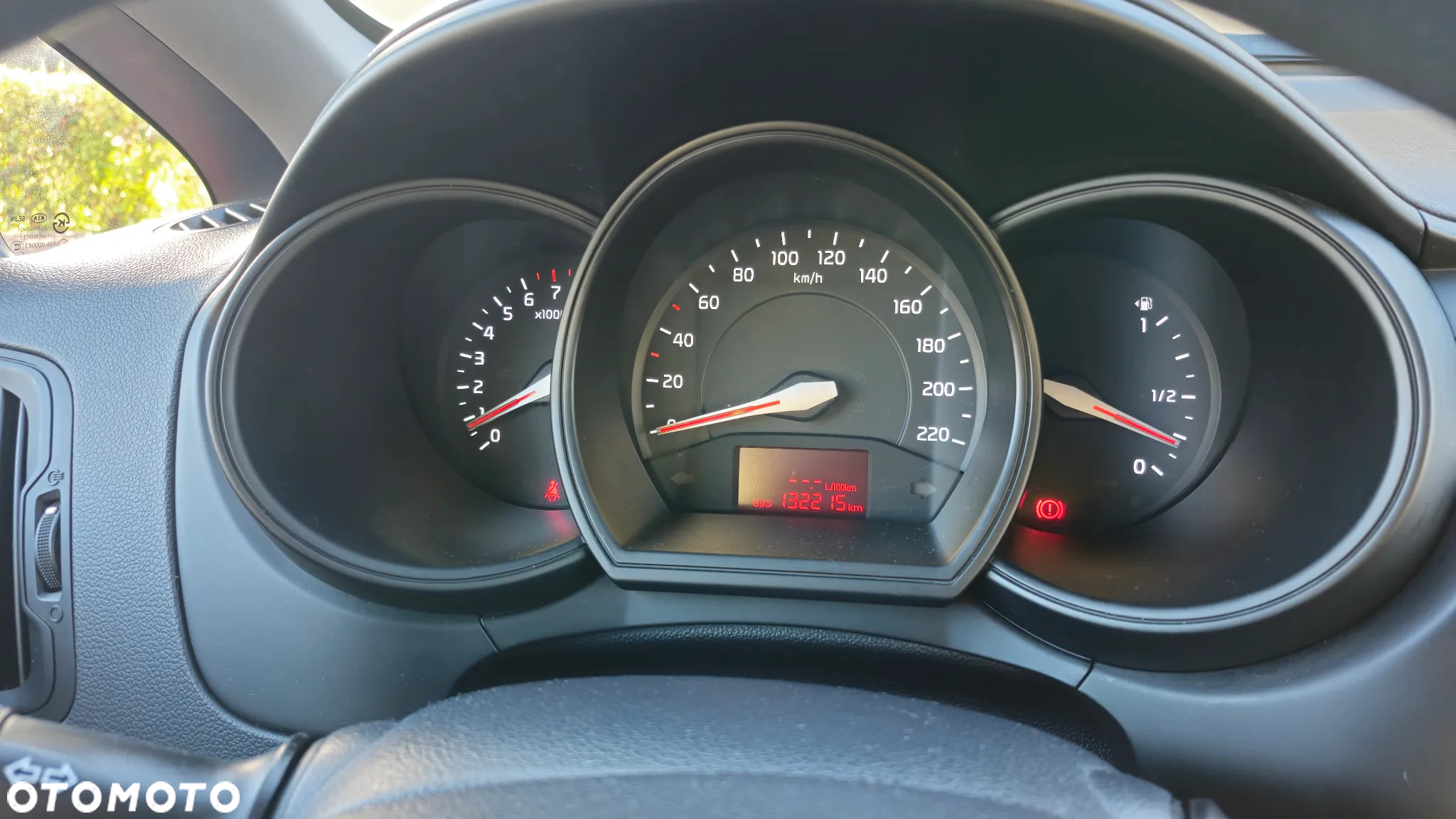 Kia Rio 1.2 L - 9