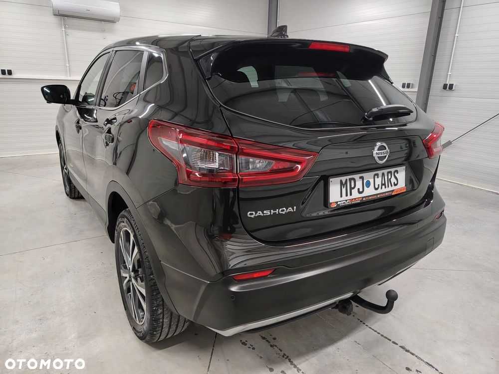 Nissan Qashqai - 11