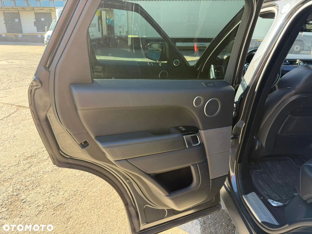 Land Rover Range Rover Sport - 24