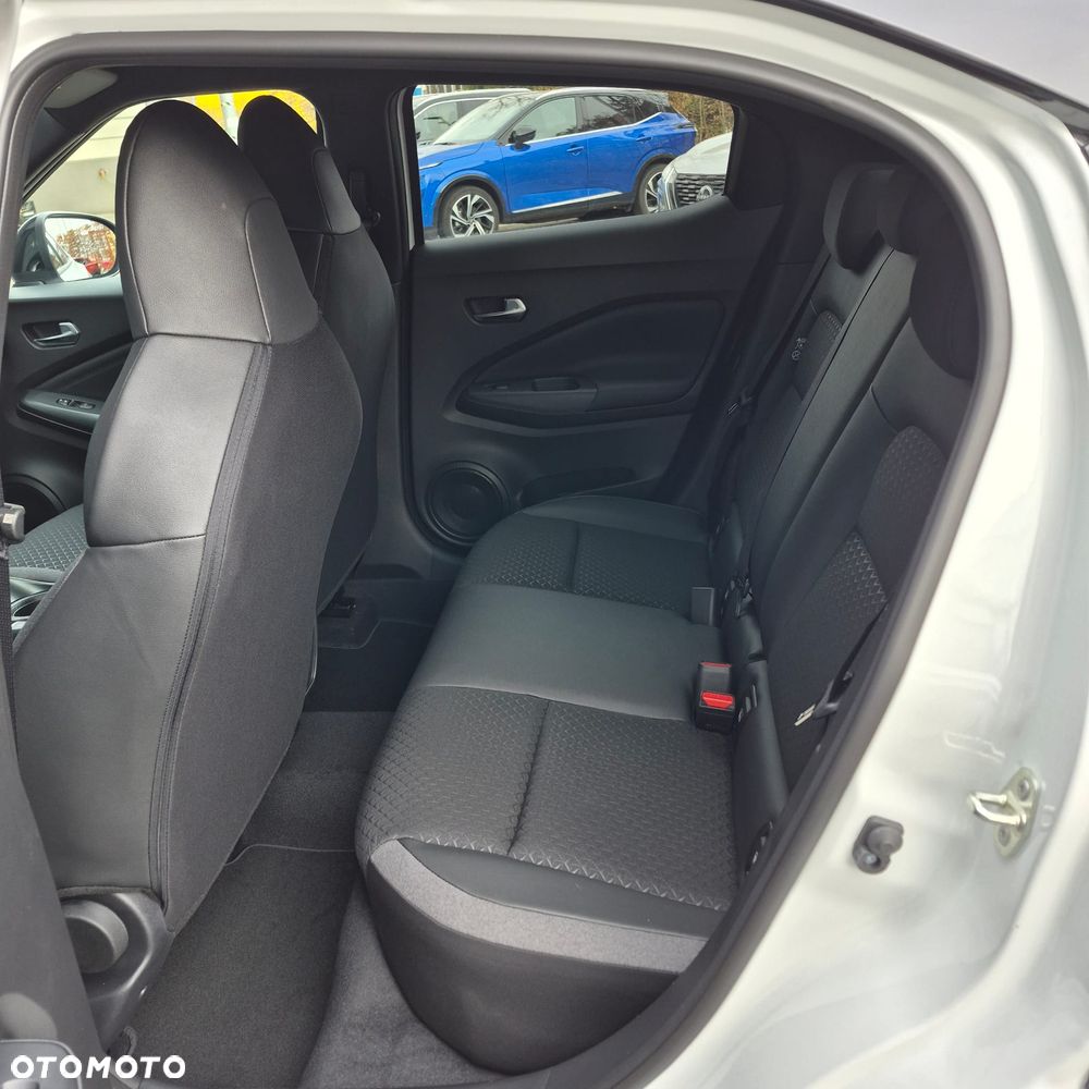 Nissan Juke 1.0 DIG-T N-Connecta DCT - 35