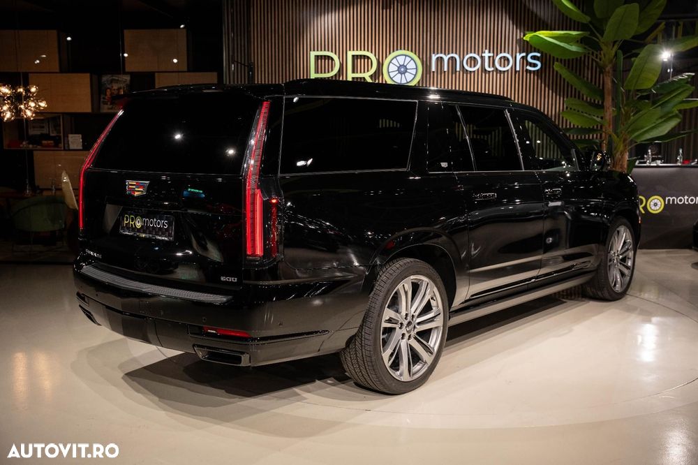 Cadillac Escalade - 25