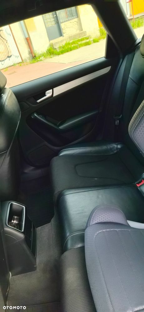 Audi A4 Avant - 11