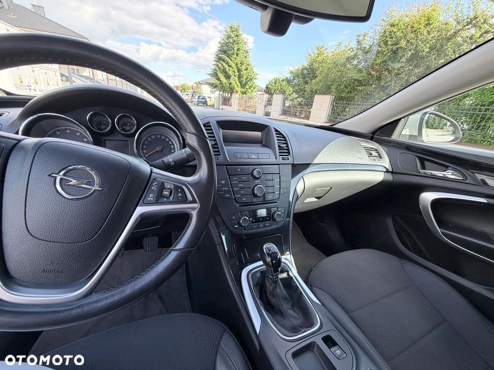 Opel Insignia 1.8 - 3