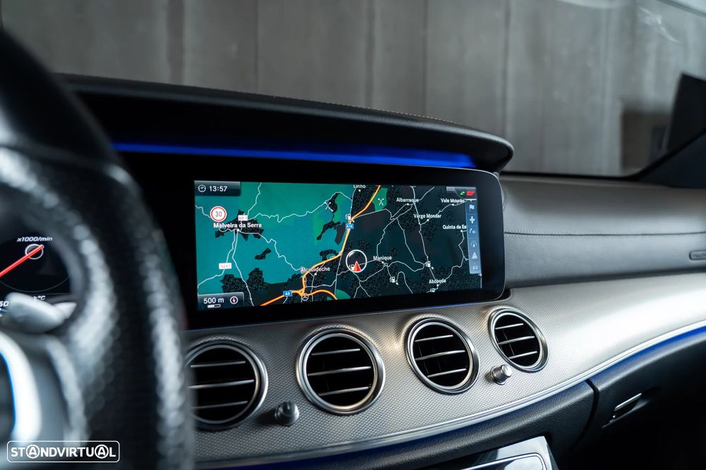 Mercedes-Benz E 220 d AMG - 18