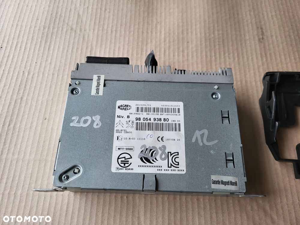 Radio wyświetlacz panel Peugeot 208 I - 3