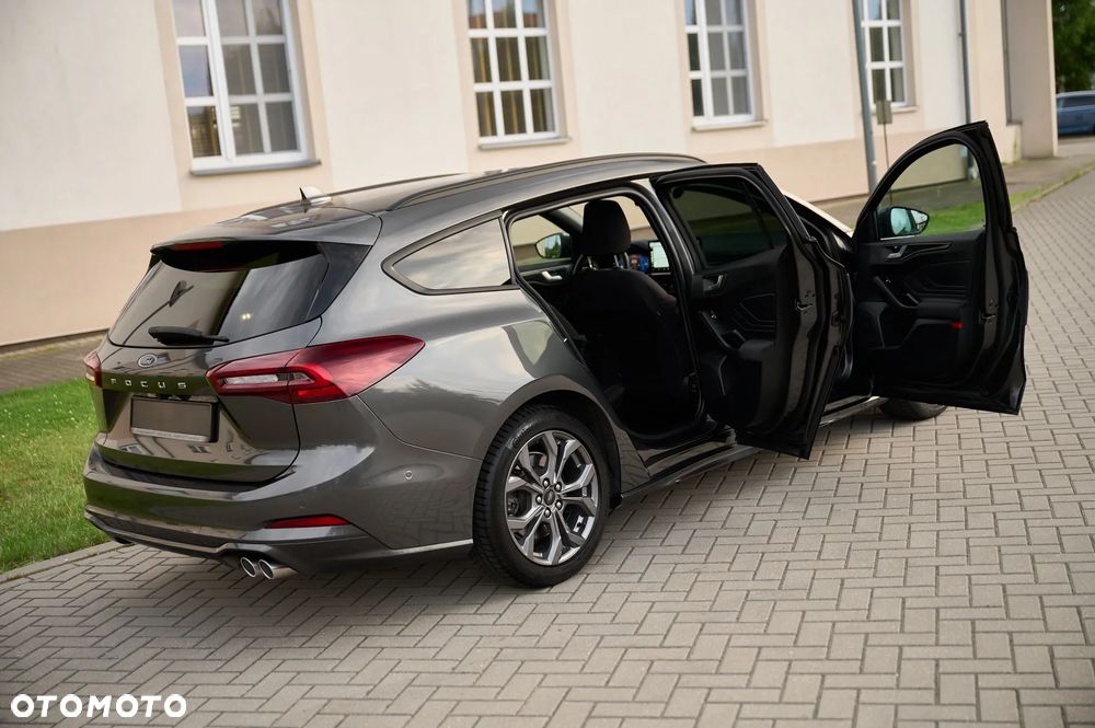 Ford Focus 1.5 EcoBlue Start-Stopp-System ST-LINE X - 25