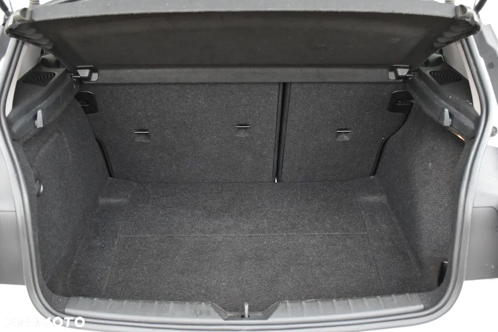 BMW Seria 1 116i - 37