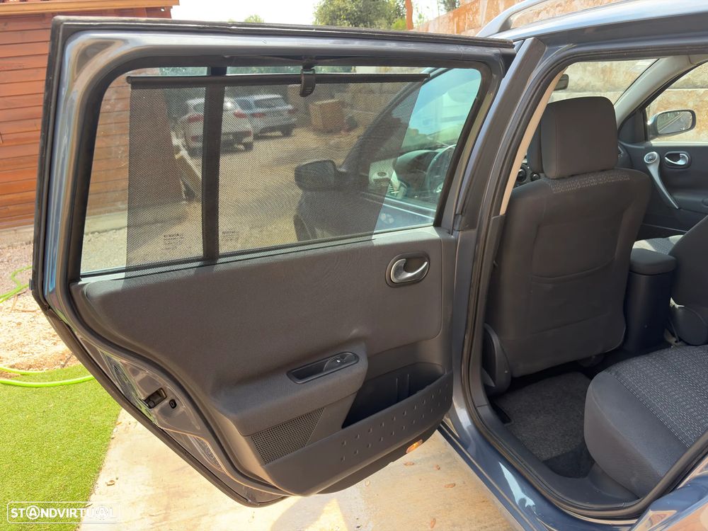 Renault Mégane Break 1.5 dCi Dynamique - 9
