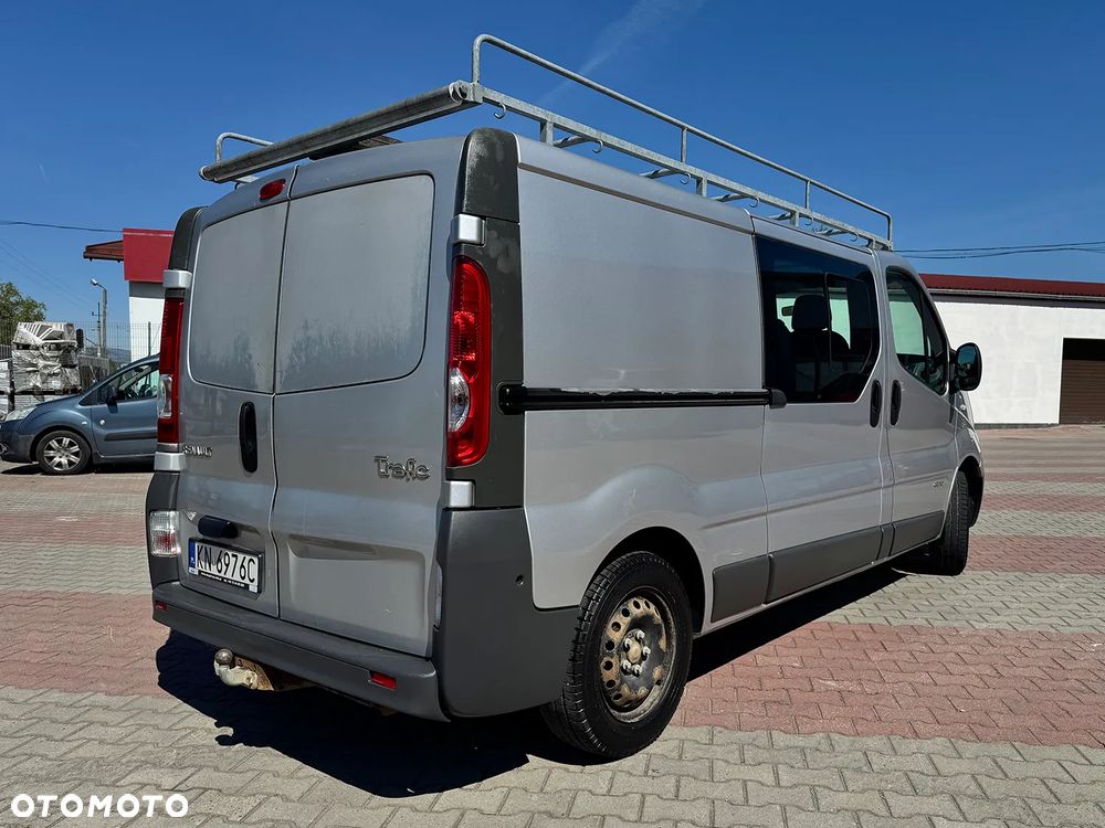 Renault Trafic 2.0 dCi 115 Combi L1H1 - 2