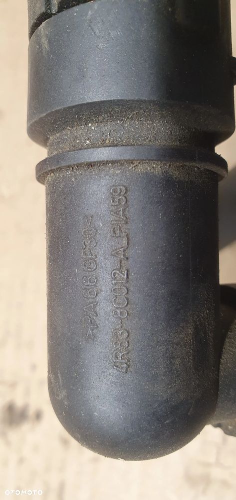 Wąż przewód wąż wody Jaguar XF X250 2.7 TDV6 8X23-18K580-BB 4R83-8C012-A - 8