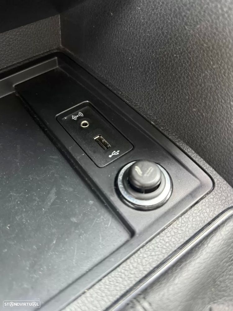 VW cadu kingcab 2.0tdi 102cv 3lugares - 14