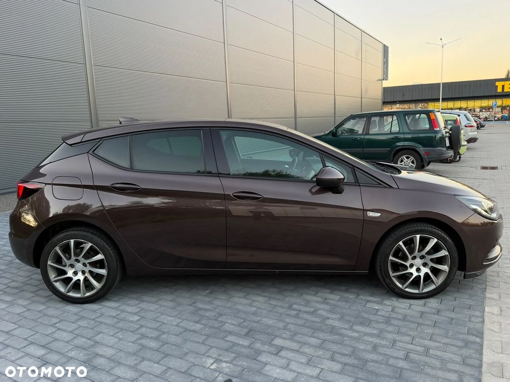 Opel Astra - 12