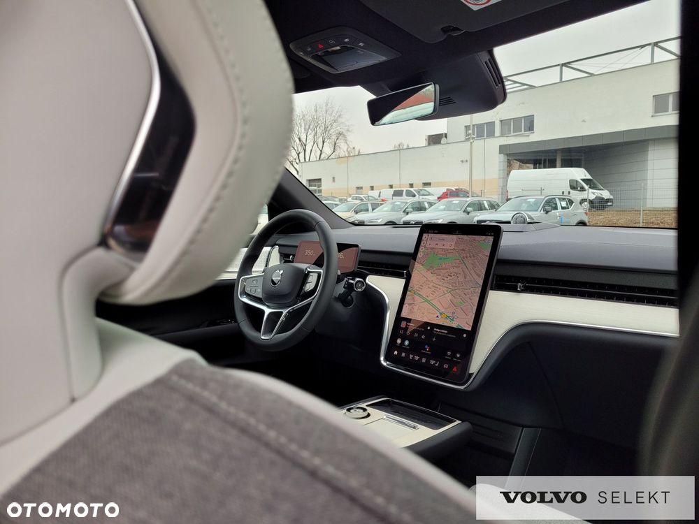 Volvo EX90 - 38