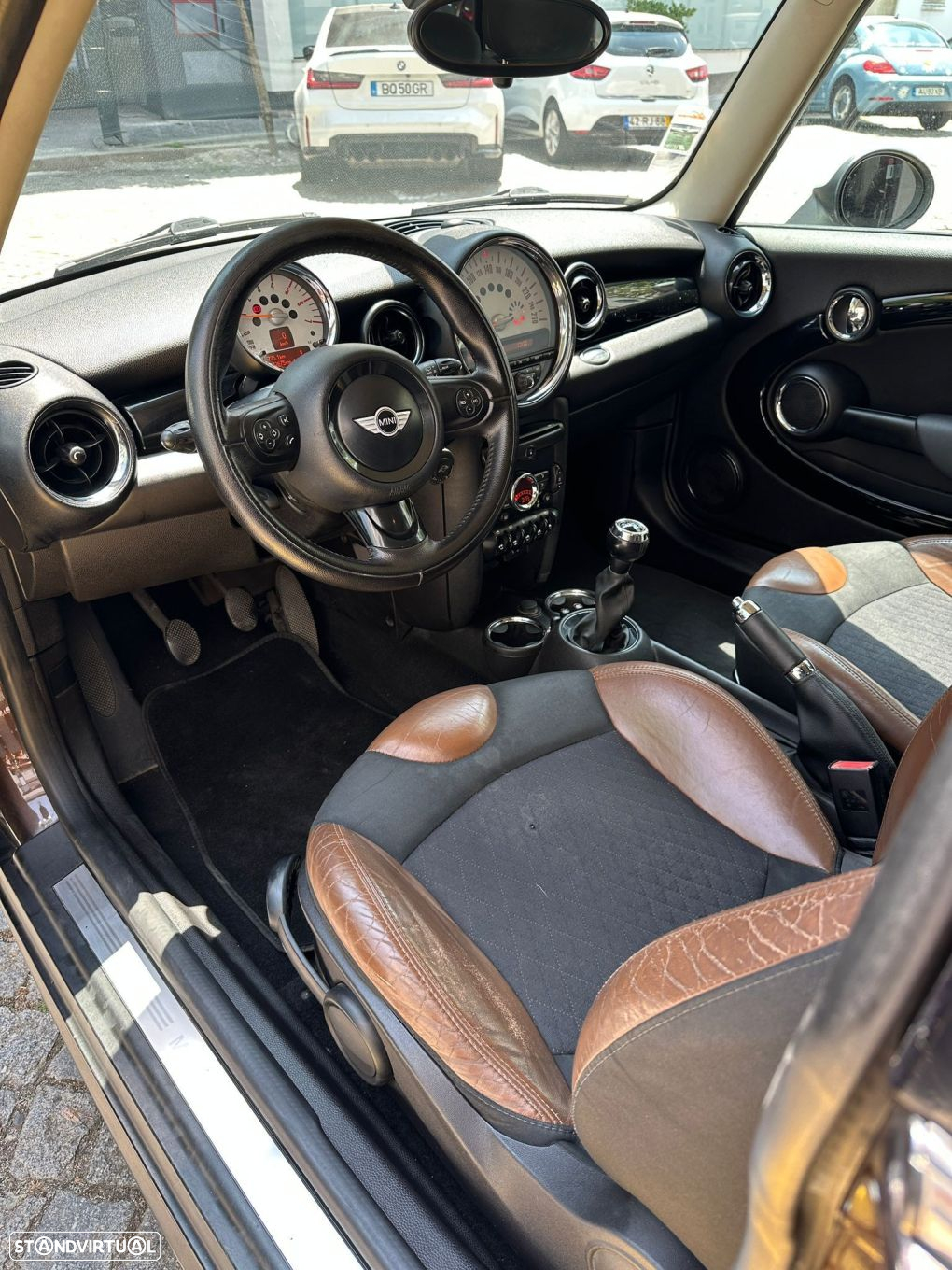 MINI 3 Portas Cooper D - 13
