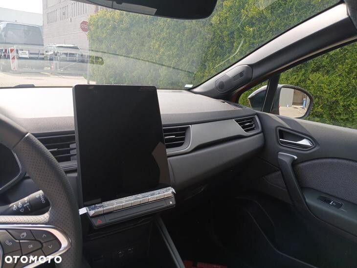 Renault Symbioz - 13