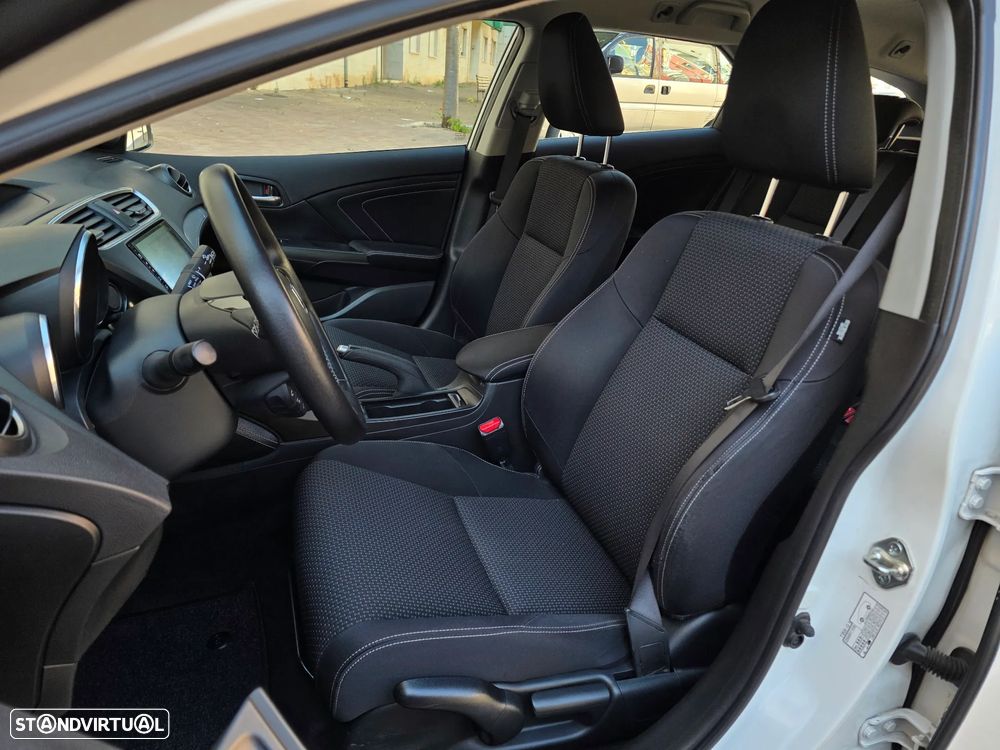 Honda Civic Tourer 1.6 i-DTEC Elegance Connect Navi - 44