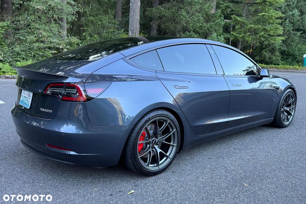Tesla Model 3 Standard Reichweite Plus Hinterradantrieb - 10