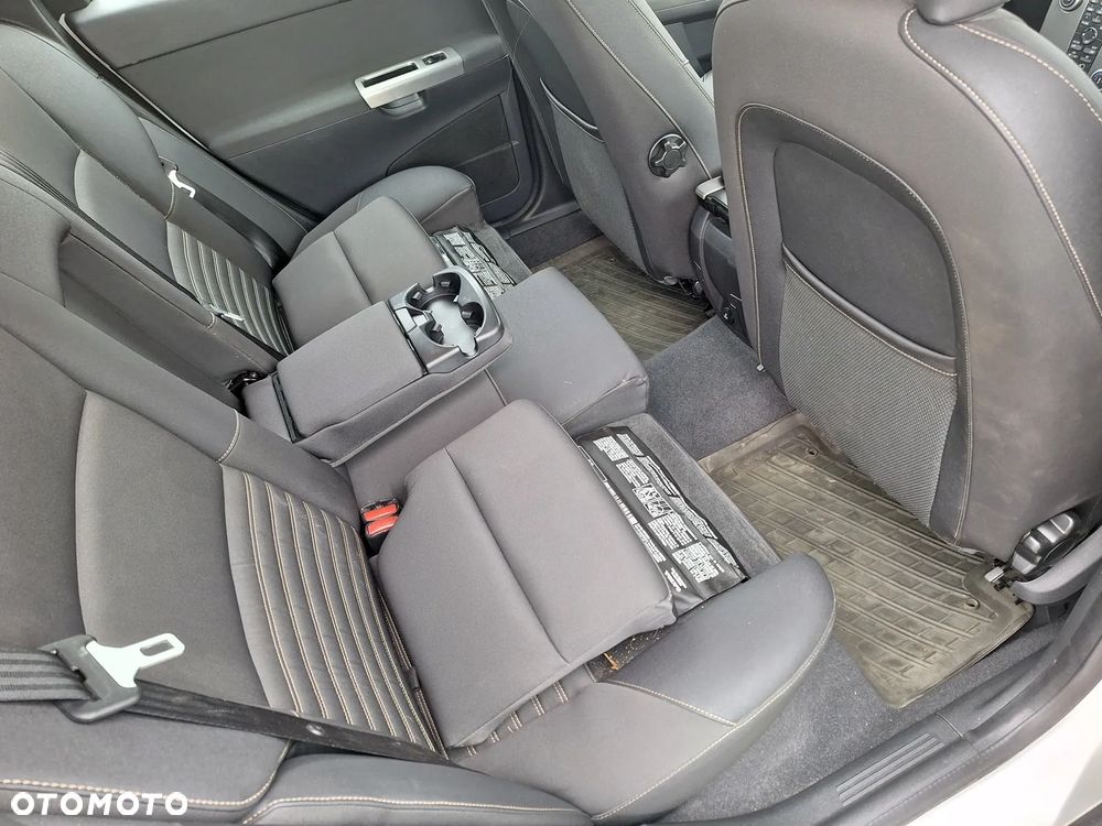 Volvo V50 1.8 Momentum - 20