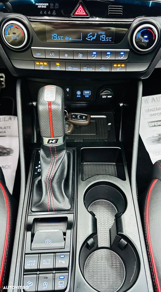 Hyundai Tucson blue 1.6 CRDi 2WD DCT Premium - 26