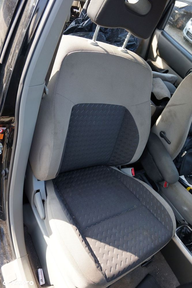 NISSAN X-TRAIL T30 I 2006 KH3 2.0 16V QR20DE 140KM 2WD MT5 CZARNY na części - 11
