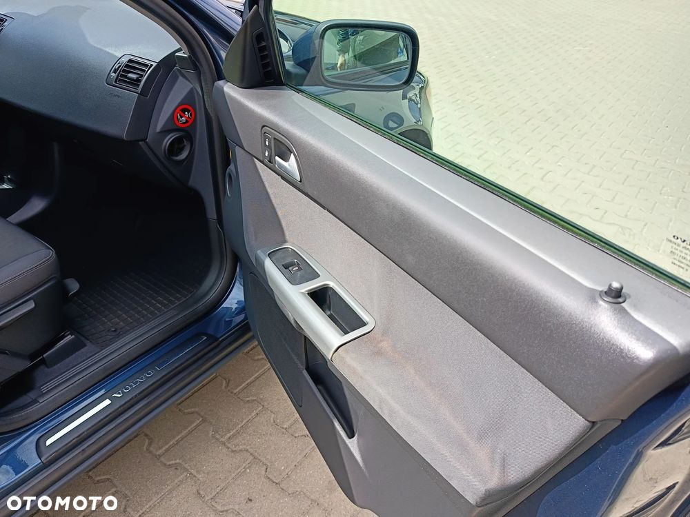 Volvo S40 2.0D DPF Momentum - 16