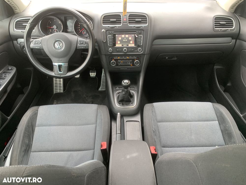Volkswagen Golf 2.0 TDI DPF Style - 7