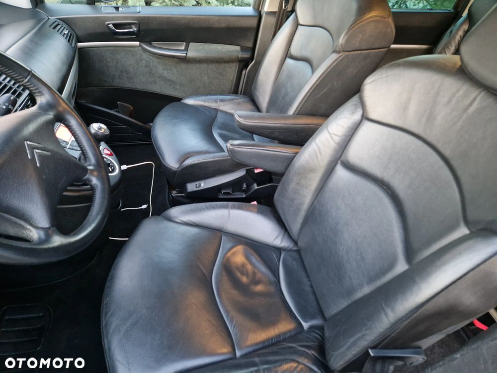 Citroën C8 HDi 165 Exclusive - 23