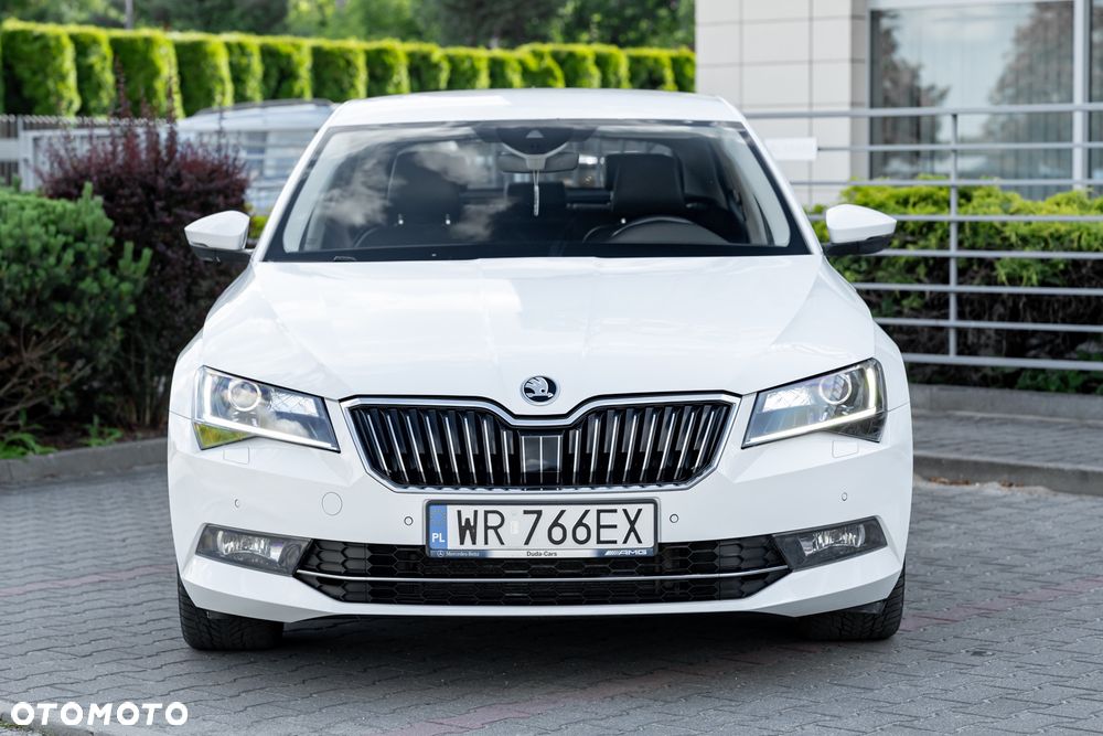 Skoda Superb 2.0 TDI 4x4 DSG L&K - 7