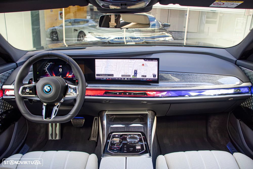 BMW 760 M760e xDrive - 10