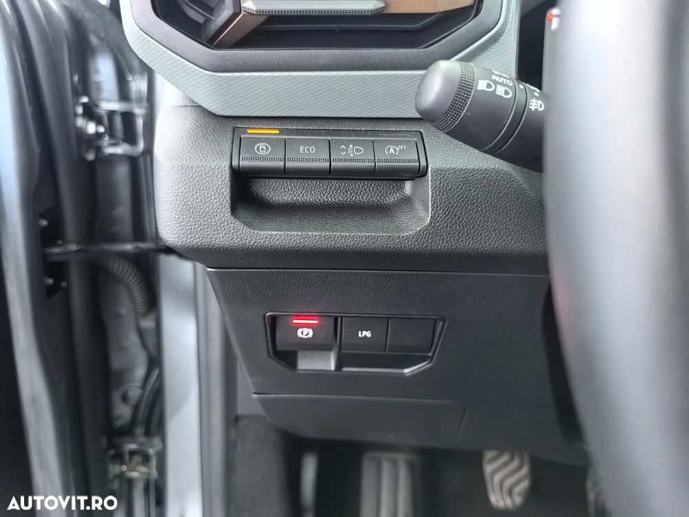 Dacia Bigster TCe 140 4X2 MHEV Extreme - 17