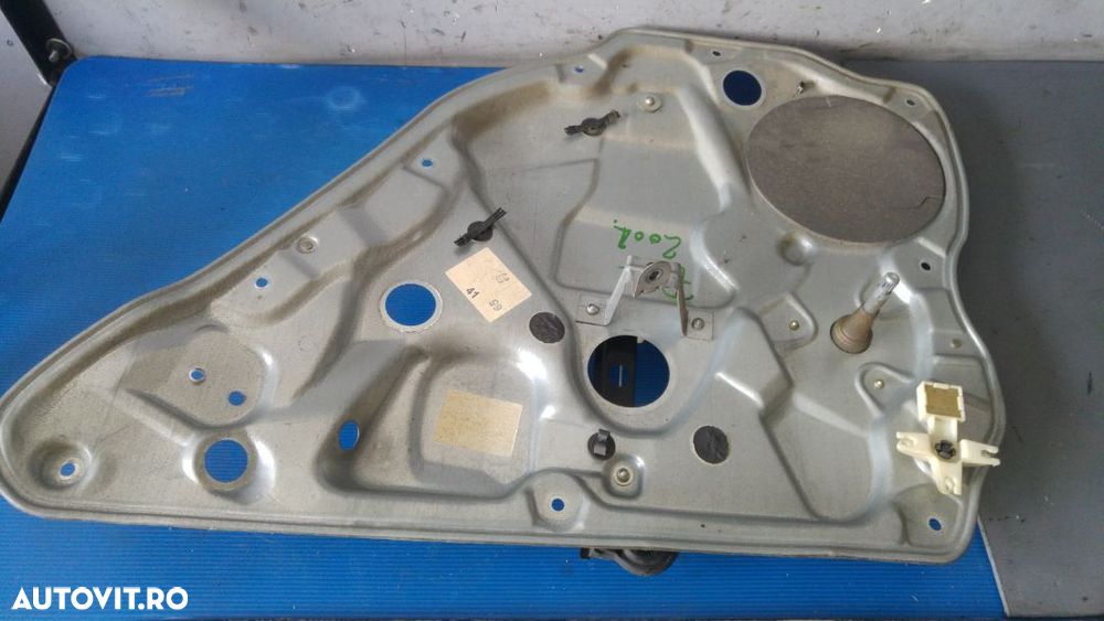 macara manuala usa dreapta spate vw polo 2002 6q6839138 - 3