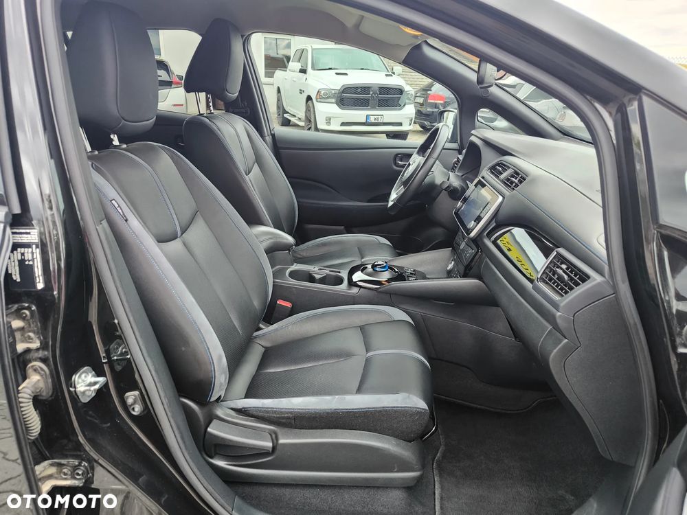 Nissan Leaf - 9