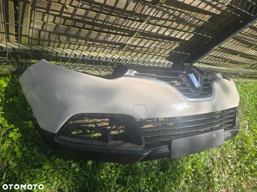 Renault captur I przed liftem zderzak przód  grill - 2