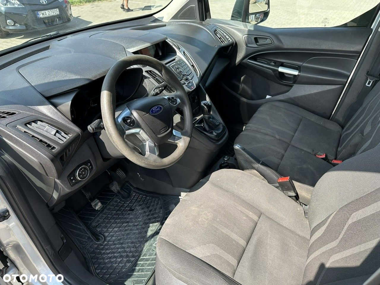 Ford Transit Connect - 10