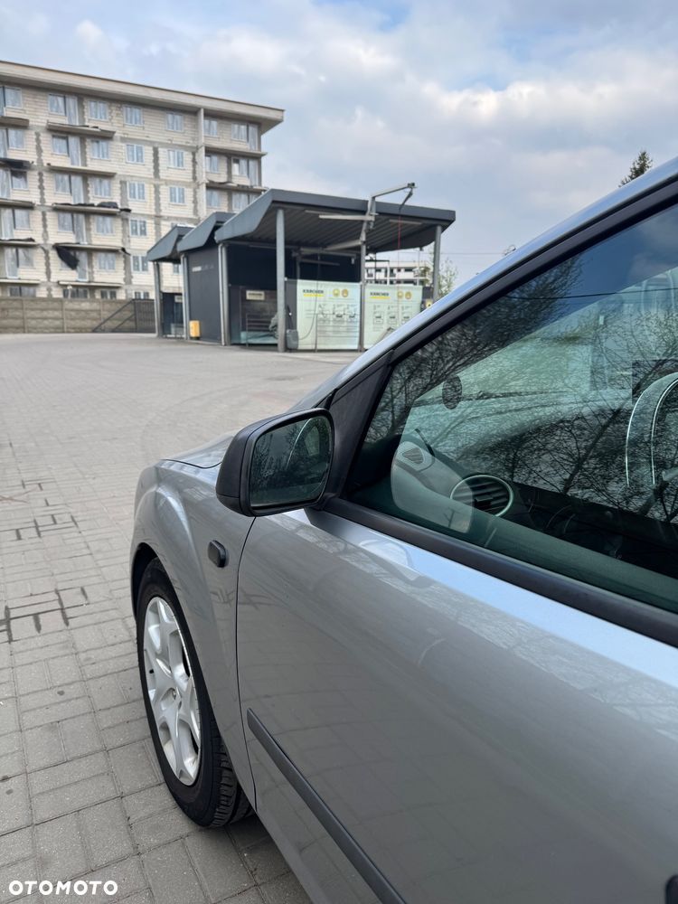 Ford Focus 1.6 TDCi DPF Ambiente - 8