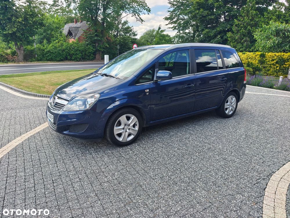 Opel Zafira - 3