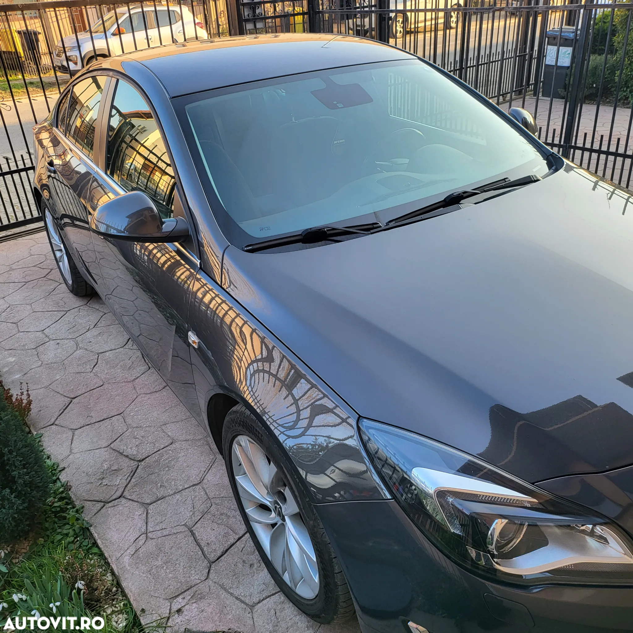 Opel Insignia 2.0 CDTI ECOTEC Start/Stop Edition - 16