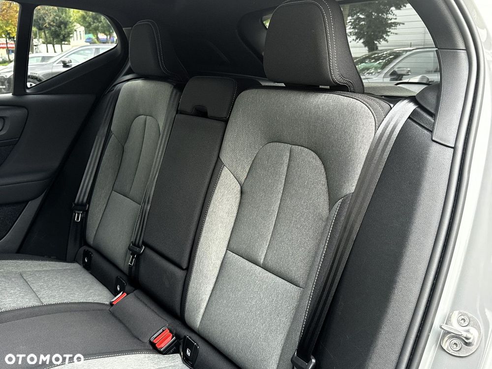 Volvo XC 40 - 13