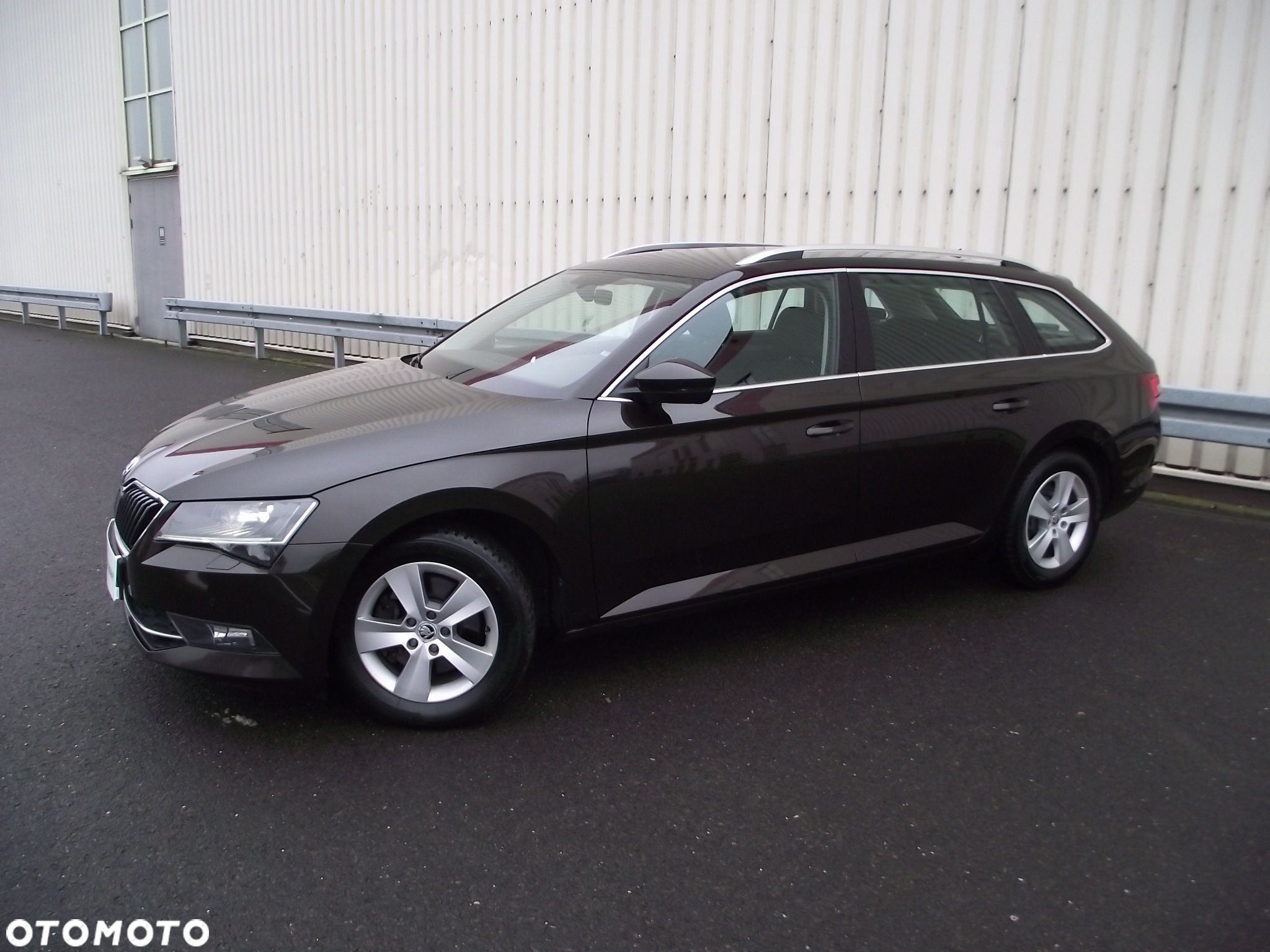 Skoda Superb 1.8 TSI Ambition - 2