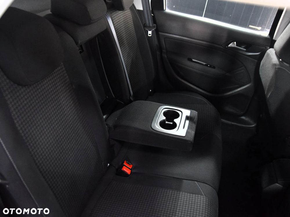 Peugeot 308 - 22