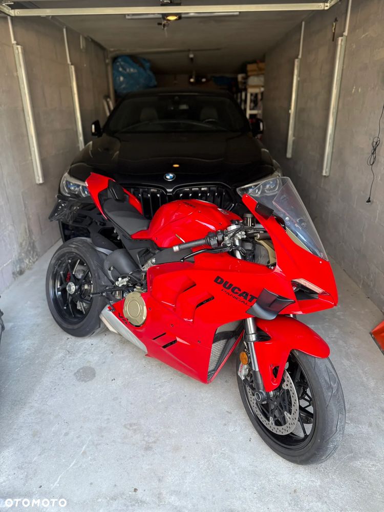Ducati Panigale V4 - 1