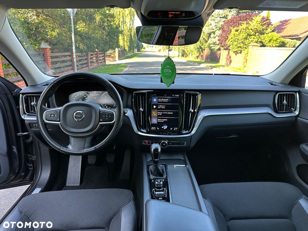 Volvo V60 D3 Drive-E Momentum - 18