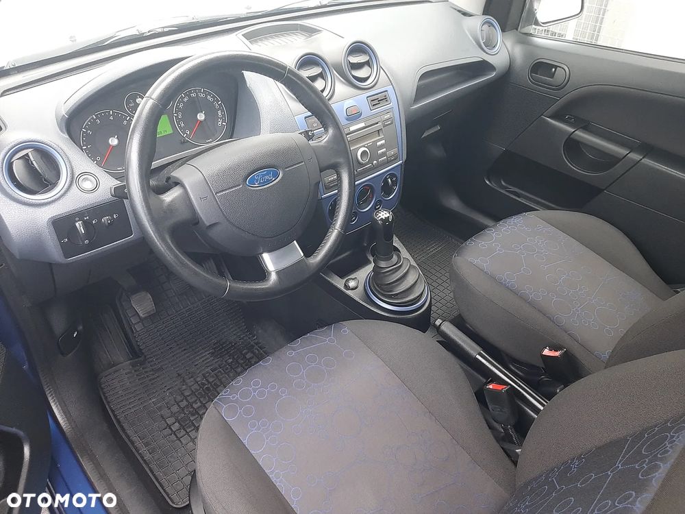 Ford Fiesta 1.3 Style - 15