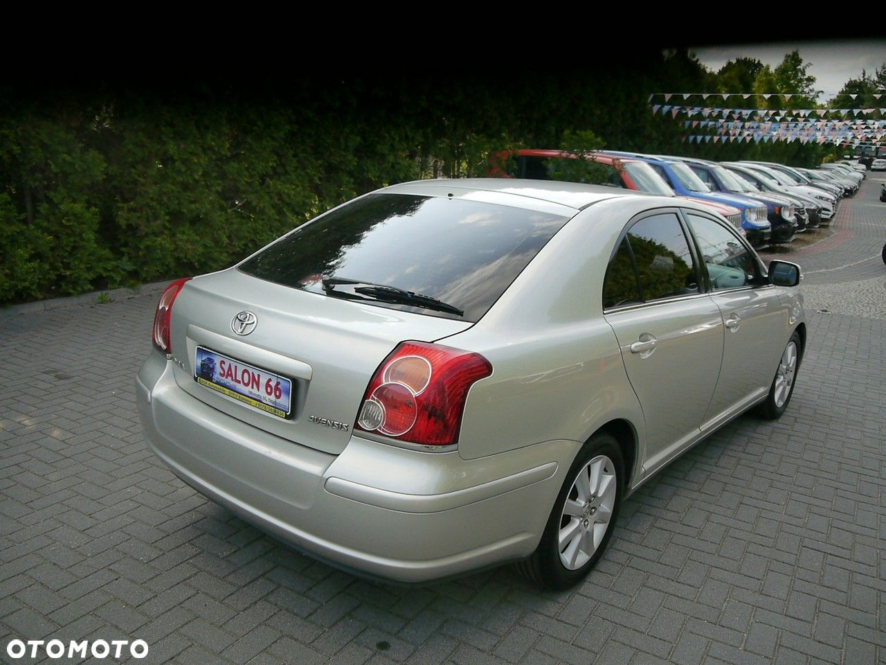 Toyota Avensis 1.8 VVT-i Sol - 5